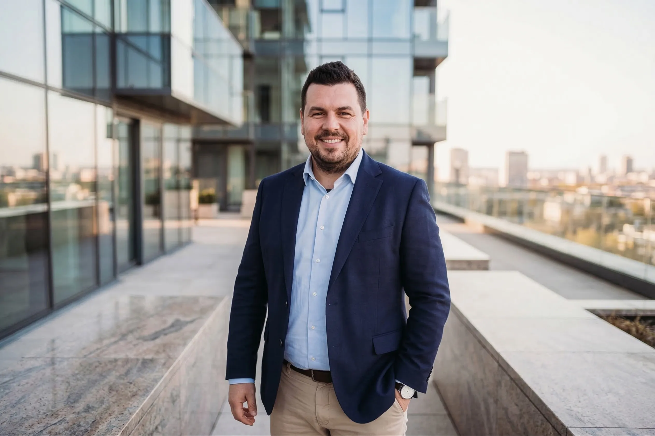 Josef Hutera – Realitní makléř